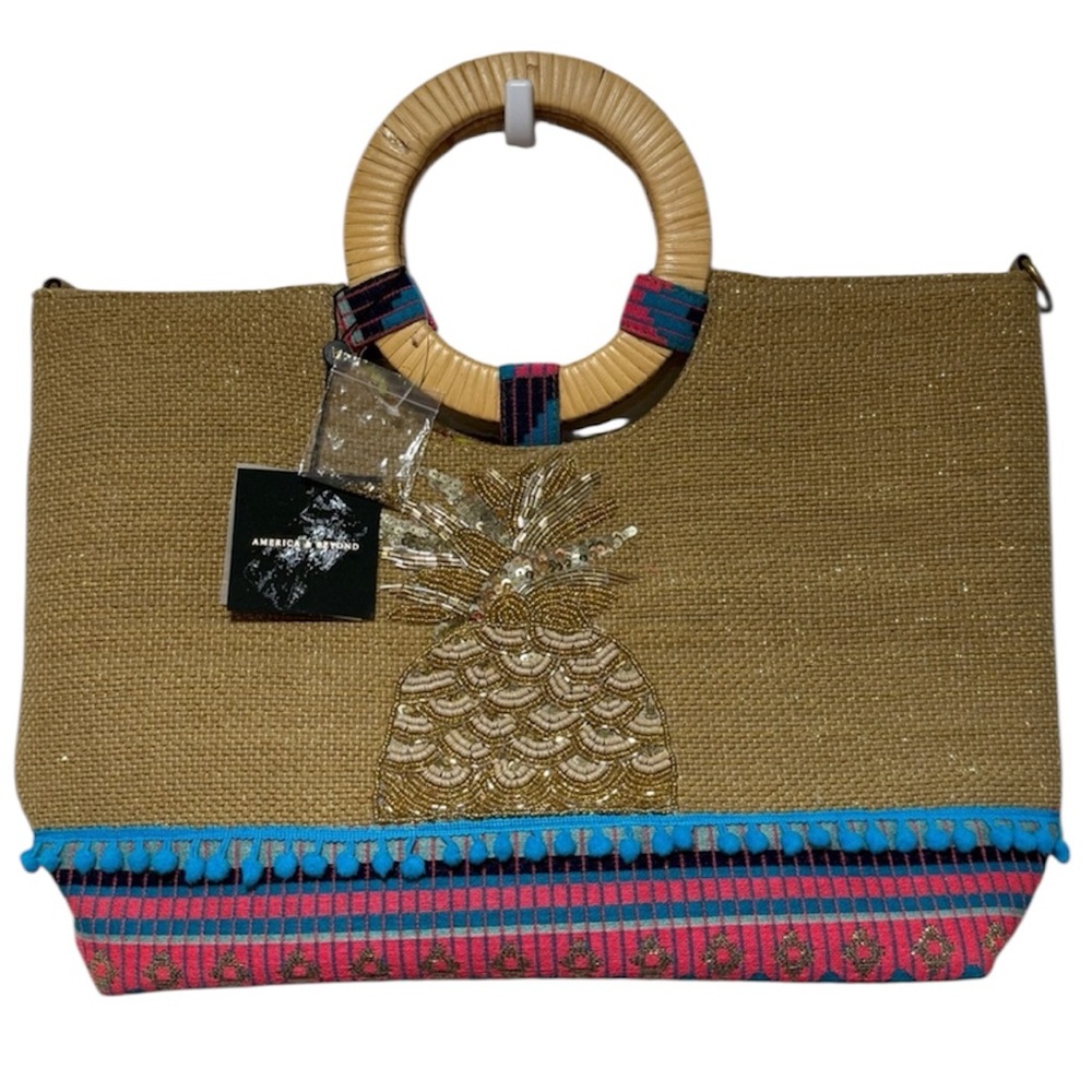 NWT America & Beyond Jute Tote Bag Beaded Pineapple Cane Handles Beach Vacation